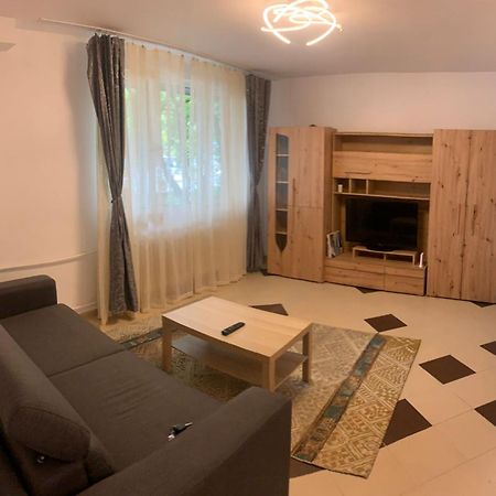 Brancoveanu'S Cozy Corner Bukares Bagian luar foto