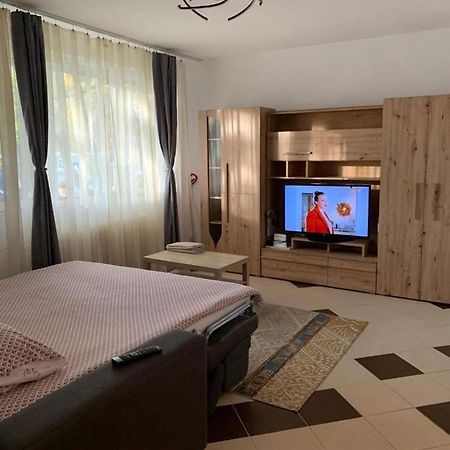 Brancoveanu'S Cozy Corner Bukares Bagian luar foto