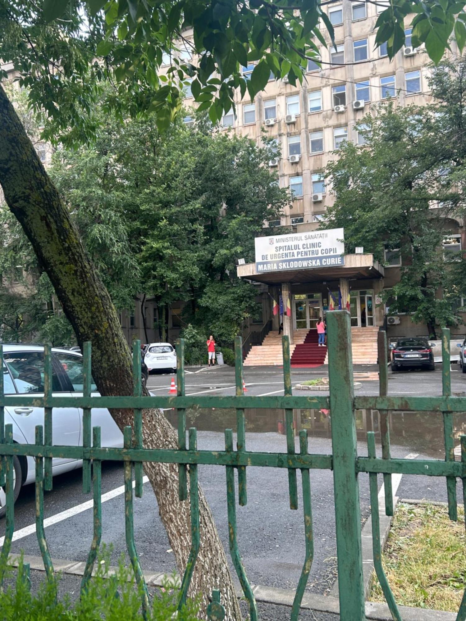 Brancoveanu'S Cozy Corner Bukares Bagian luar foto